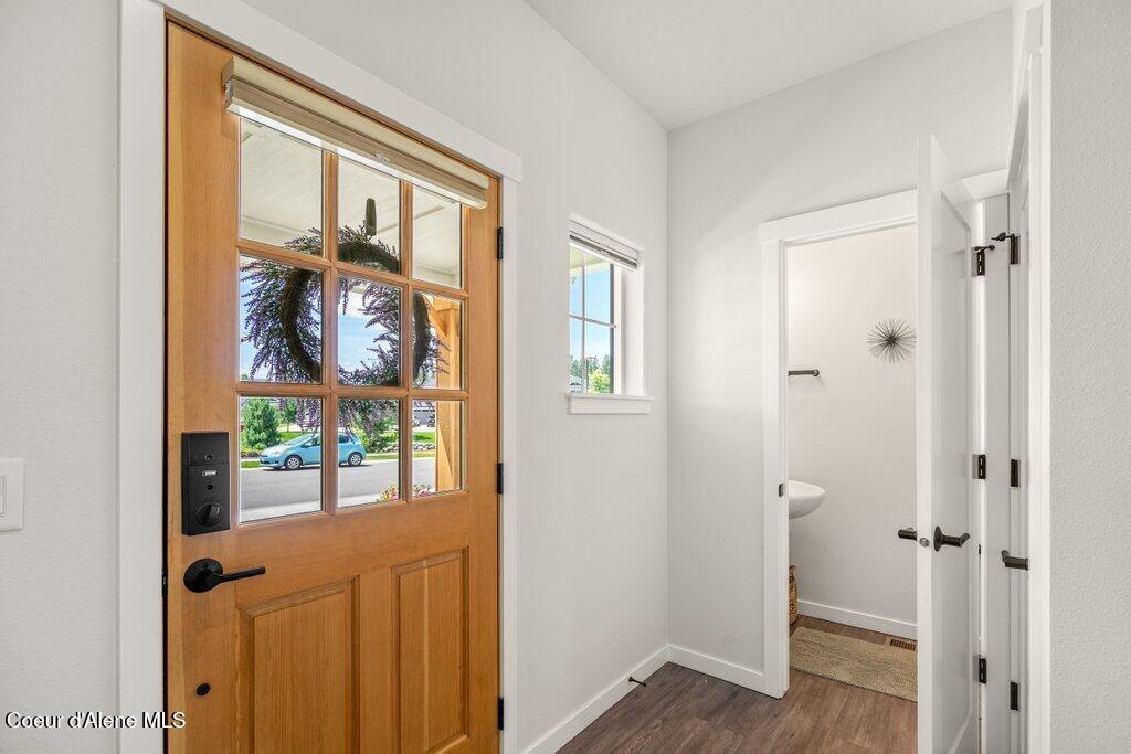 7060 North Roche Drive Coeur D'Alene, ID 83815 - Photo 14 of 38 012-7060NorthRocheDrive-CoeurdAlene-ID-8