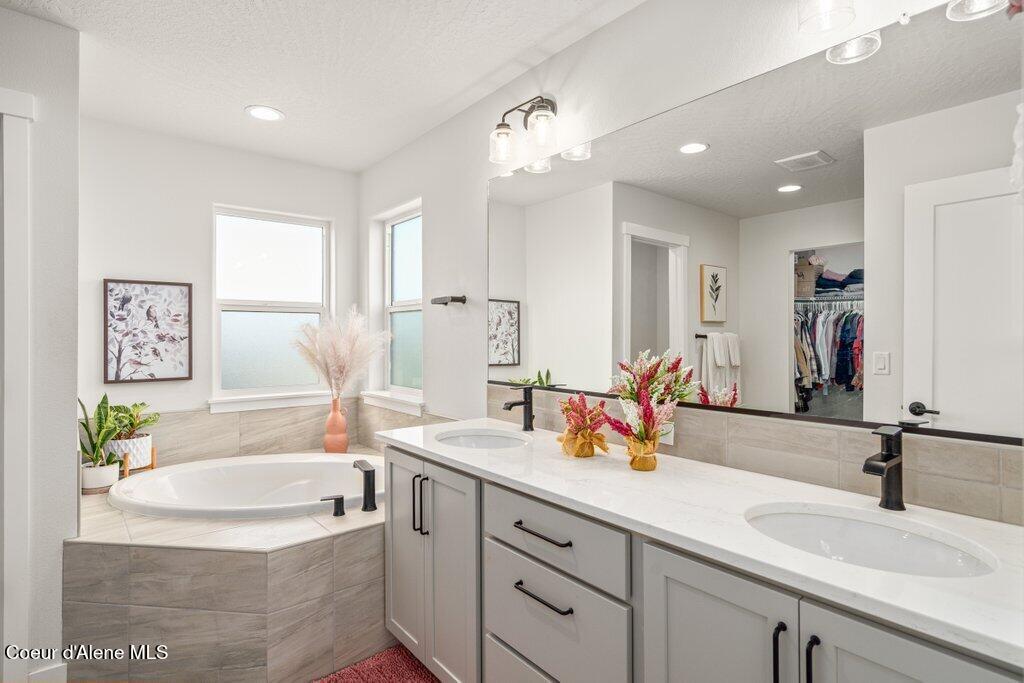 7060 North Roche Drive Coeur D'Alene, ID 83815 - Photo 20 of 38 035-7060NorthRocheDrive-CoeurdAlene-ID-8