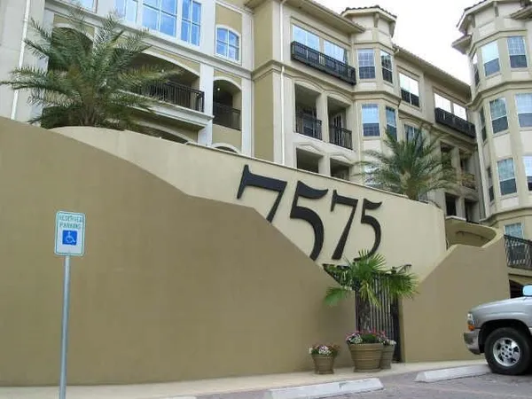 $1,500 | 7575 Kirby Drive, Unit 3303, Houston, TX 77030