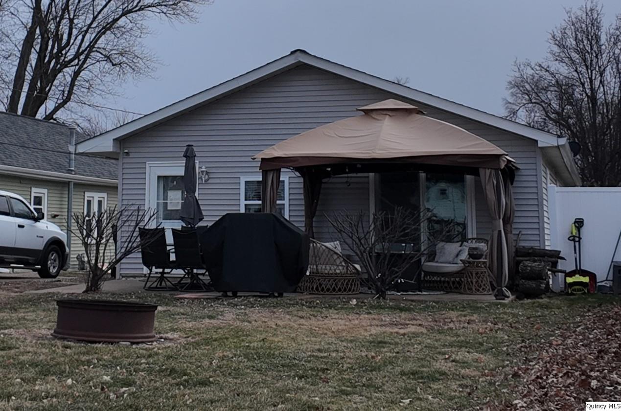 2727 College Avenue Quincy, IL 62301 - Photo 17 of 18