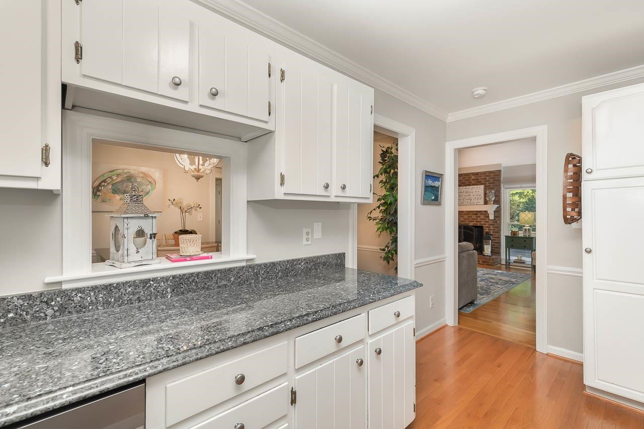4209 Tolchester Place Raleigh, NC 27613 - Photo 11 of 26 Kitchen with Granite