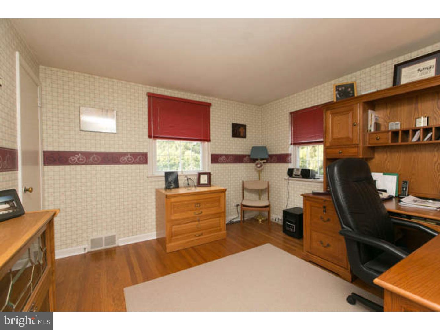 2010 Hilltop Road Flourtown, PA 19031 - Photo 17 of 25 Bedroom 3