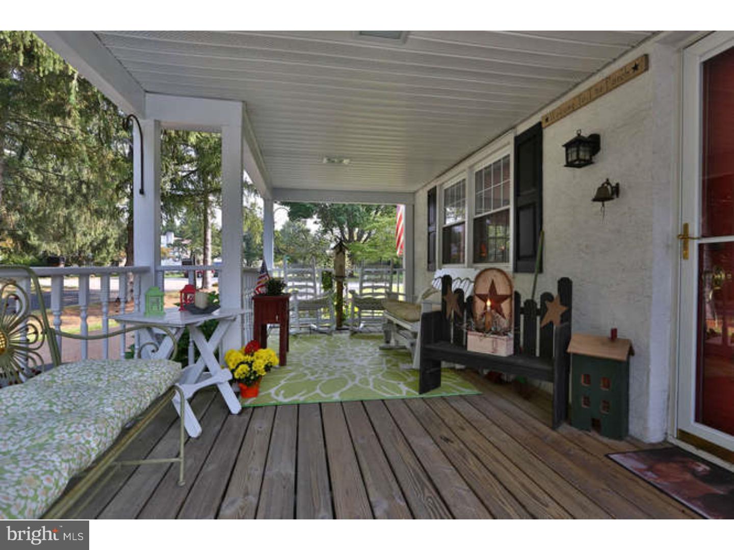 2010 Hilltop Road Flourtown, PA 19031 - Photo 3 of 25 Porch