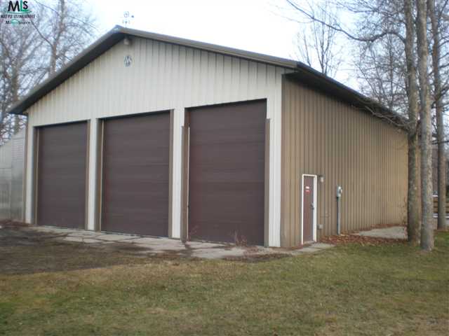 5707 Beard Road North Street, MI 48049 - Photo 2 of 6 31048136-1.JPG