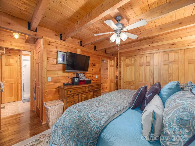 $625,000 | 15 Breezy Creek Lane, Maggie Valley, NC 28751