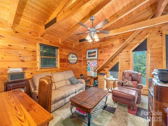 $625,000 | 15 Breezy Creek Lane, Maggie Valley, NC 28751