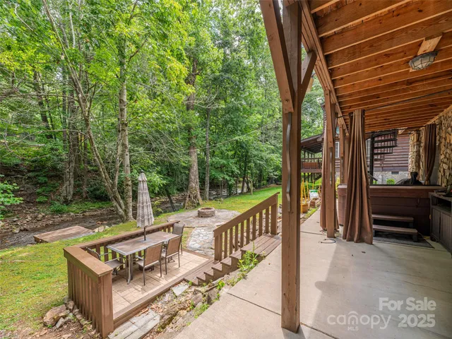 $625,000 | 15 Breezy Creek Lane, Maggie Valley, NC 28751