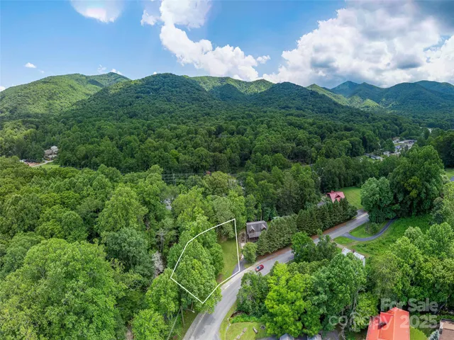 $625,000 | 15 Breezy Creek Lane, Maggie Valley, NC 28751
