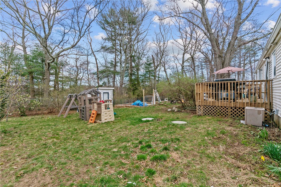 24 Jade Road Coventry, RI 02816 - Photo 22 of 26