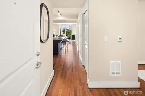 $395,000 | 699 John Street, Unit 617, Seattle, WA 98109