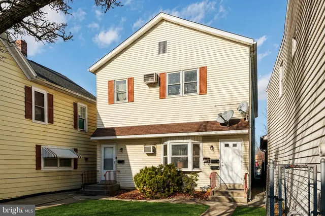 $399,900 | 141 West High Street, Gettysburg, PA 17325