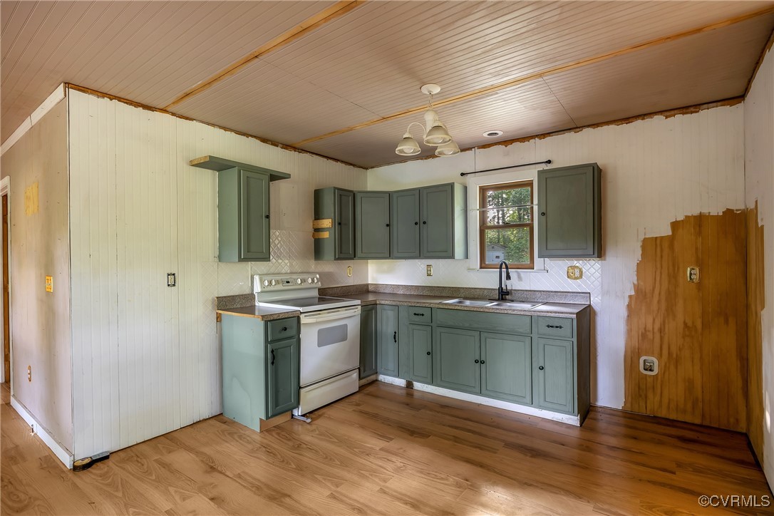 3966 Holts Lane Saluda, VA 23149 - Photo 13 of 25