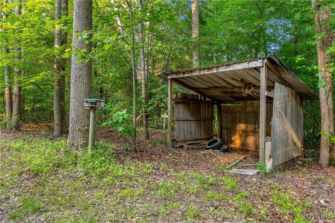 3966 Holts Lane Saluda, VA 23149 - Photo 23 of 25