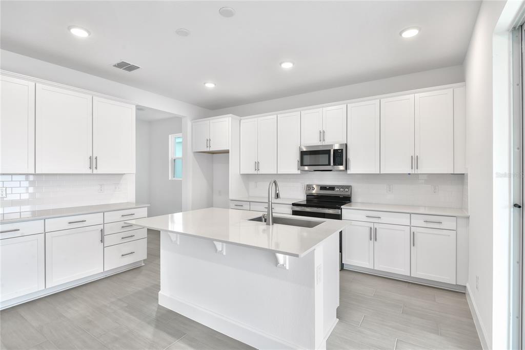 143 Waterstone Loop Tavares, FL 32778 - Photo 8 of 20