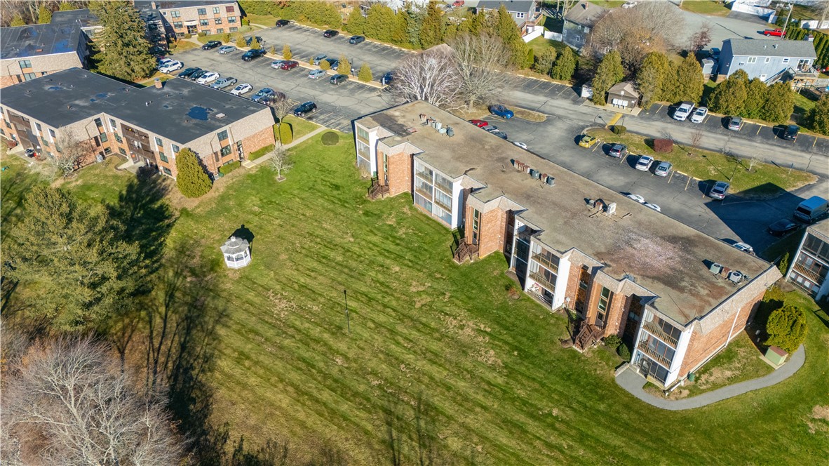 510 Child Street, Unit 201C Warren, RI 02885 - Photo 6 of 29