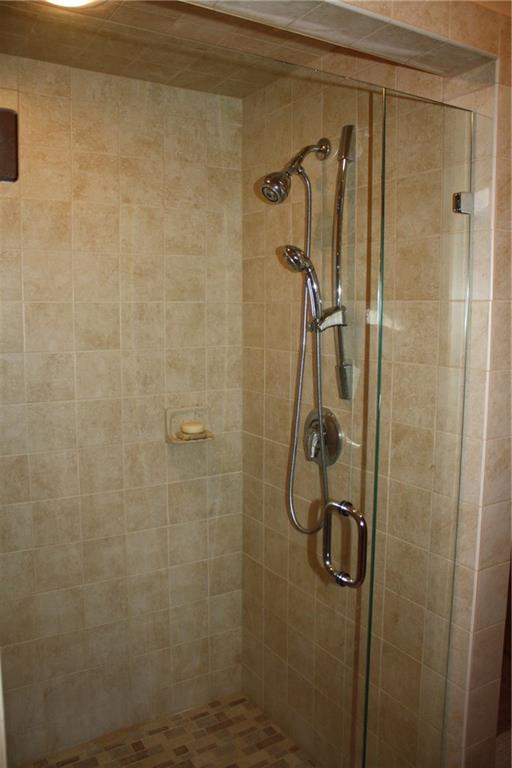 26 Whip Willow Farm Road, Unit 9 Rangeley, ME 04970 - Photo 16 of 35 Master Bath