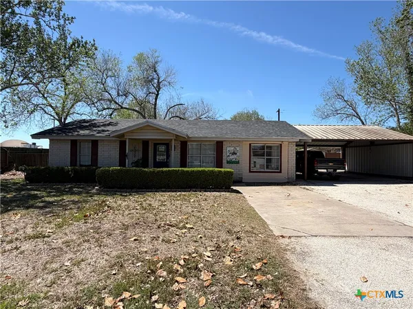 $203,500 | 202 Bego Street, Goliad, TX 77963