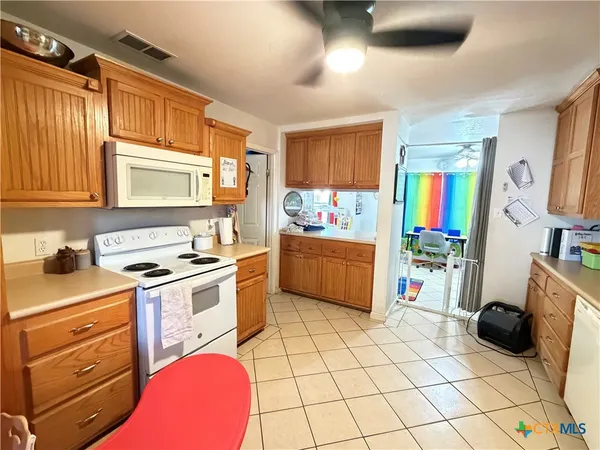 $203,500 | 202 Bego Street, Goliad, TX 77963
