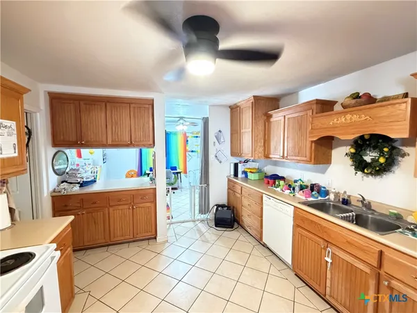 $203,500 | 202 Bego Street, Goliad, TX 77963