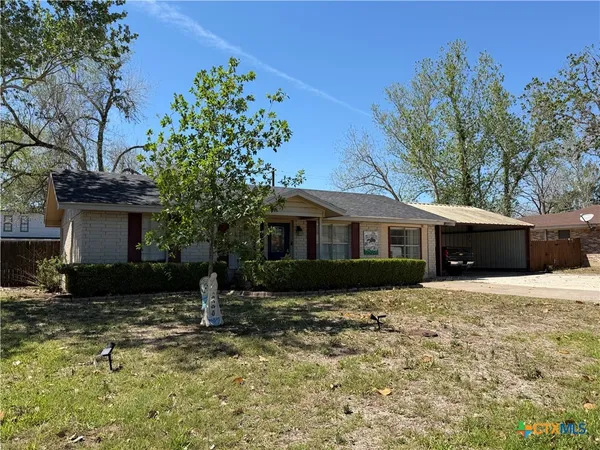 $203,500 | 202 Bego Street, Goliad, TX 77963