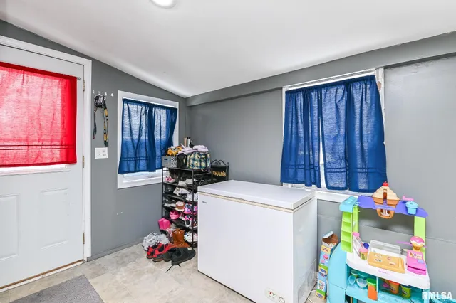 $115,000 | 230 Stahl Avenue, Washington, IL 61571