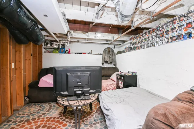 $115,000 | 230 Stahl Avenue, Washington, IL 61571