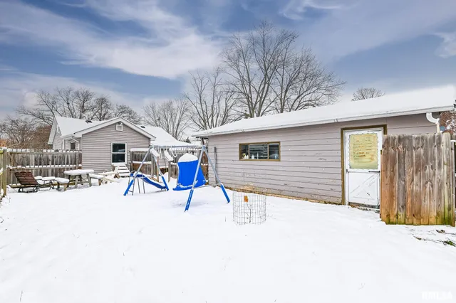 $115,000 | 230 Stahl Avenue, Washington, IL 61571