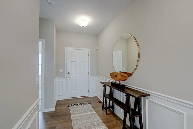 $559,990 | 424 Collingwood Road, South Elgin, IL 60177