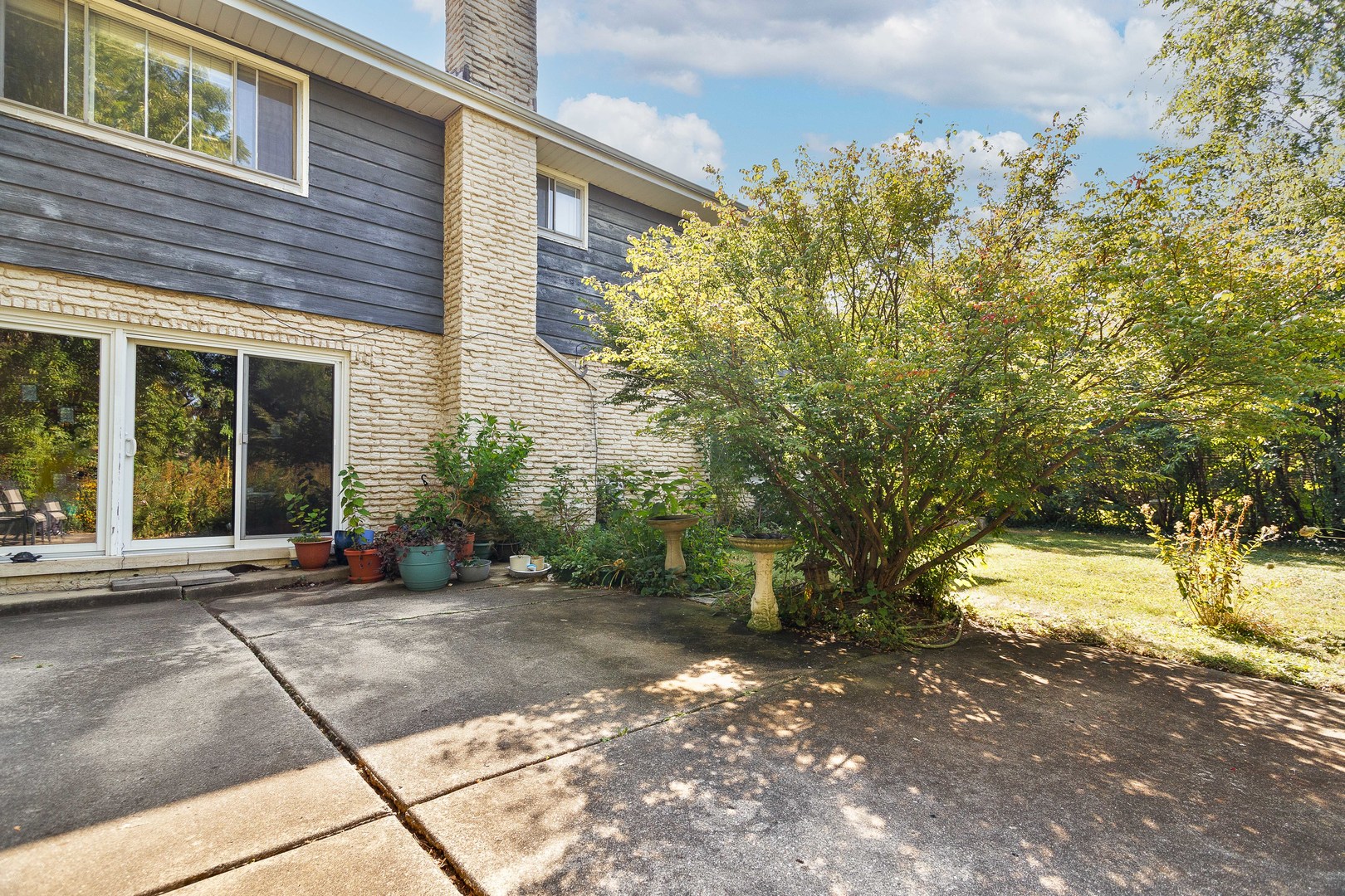 1604 Birch Road Northbrook, IL 60062 - Photo 17 of 23 Gallery Image 17