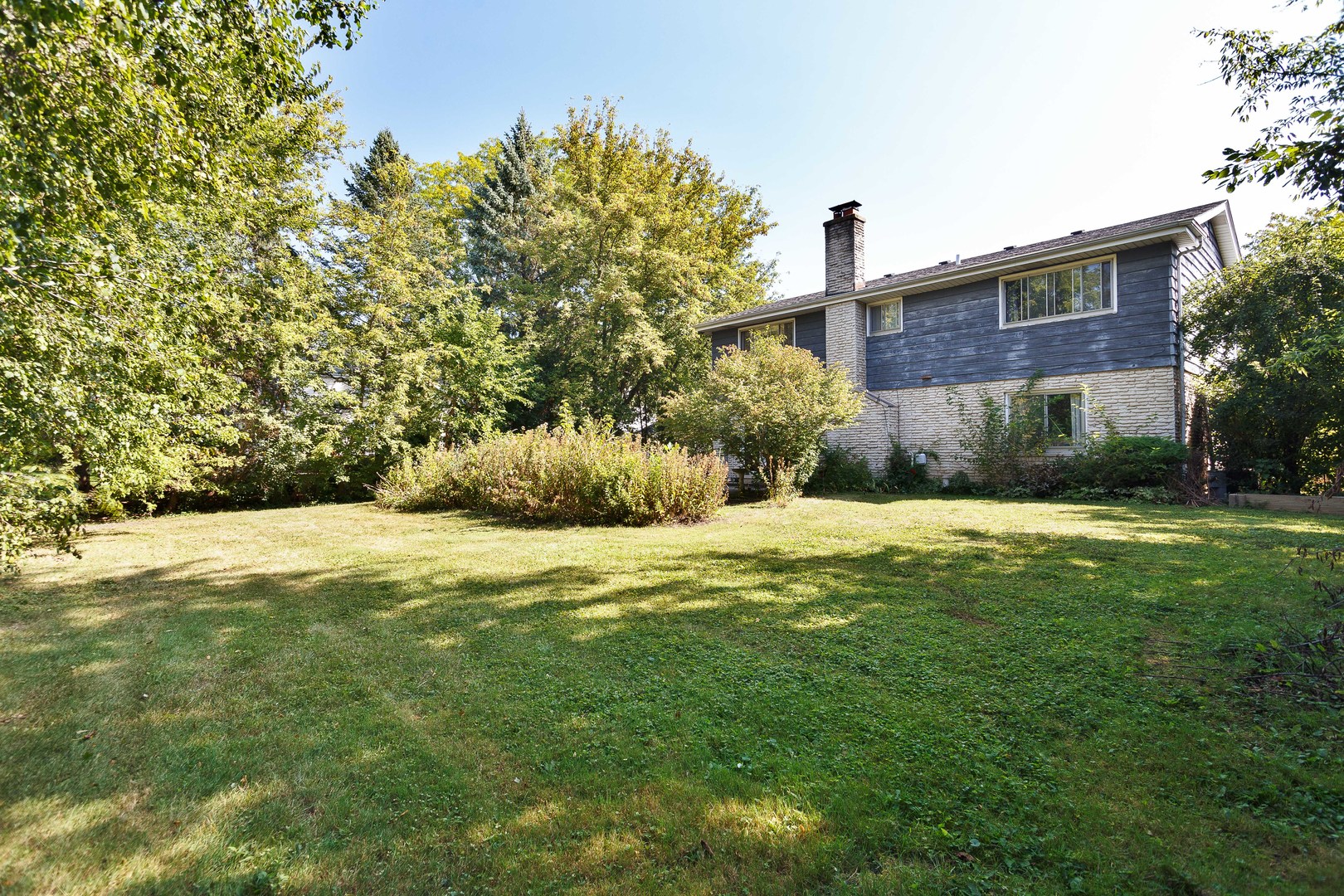 1604 Birch Road Northbrook, IL 60062 - Photo 19 of 23 Gallery Image 19