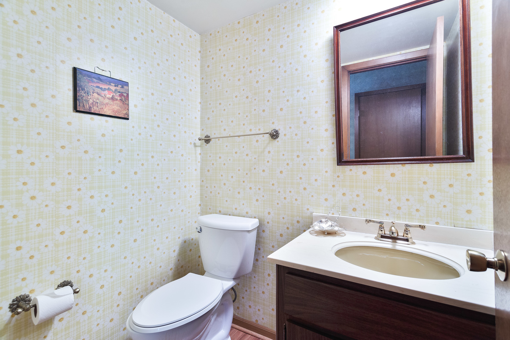 1604 Birch Road Northbrook, IL 60062 - Photo 10 of 23 Gallery Image 10