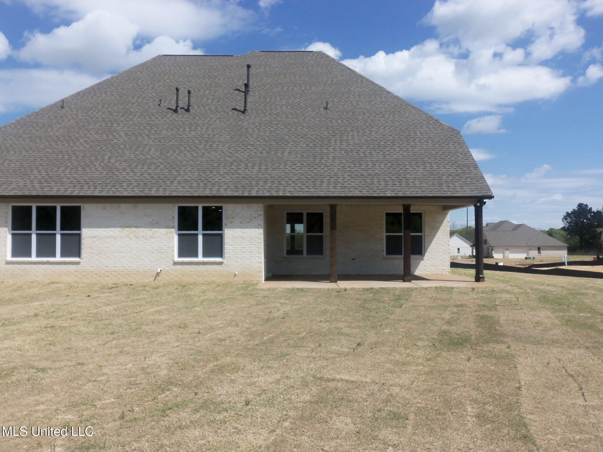 3356 Blooming Grv Road Olive Branch, MS 38654 - Photo 4 of 33 100_1319