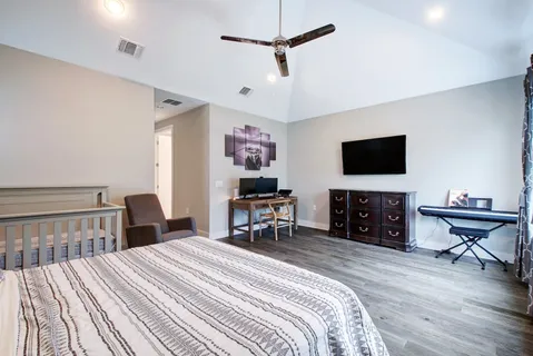 $739,000 | 4810 Springdale Road, Austin, TX 78723