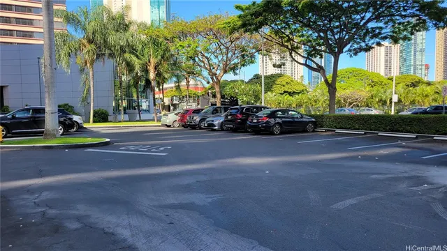 $4,300 | 1288 Kapiolani Boulevard, Unit I3203, Honolulu, HI 96814