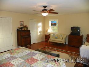 897 Long Ridge Road Mars Hill, NC 28754 - Photo 9 of 24 Gallery Image 9