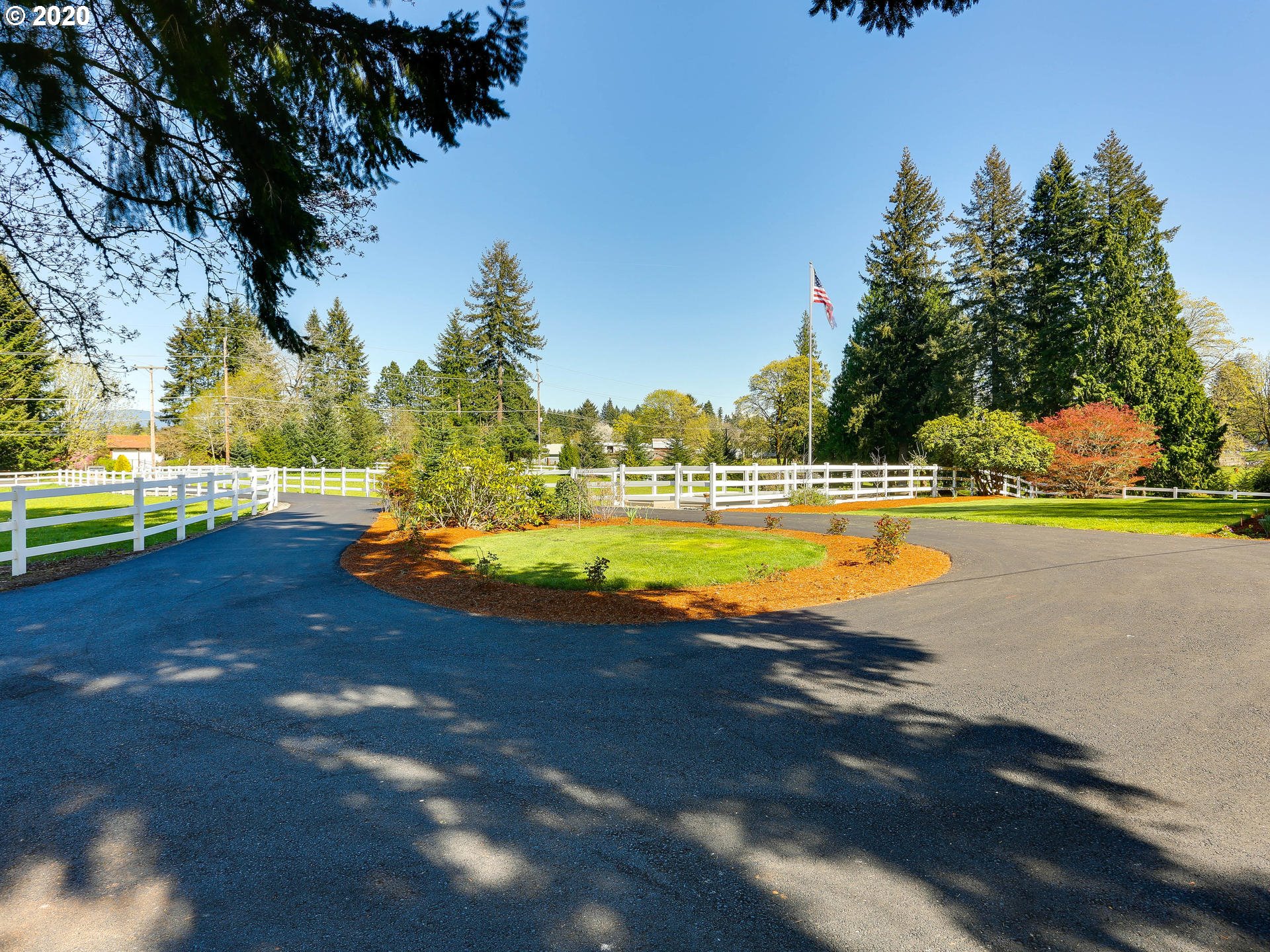37430 Southeast Bluff Road Boring, OR 97009 - Photo 27 of 32