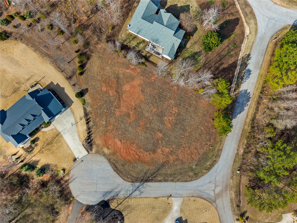 402 Pepper Court Seneca, SC 29678 - Photo 2 of 18