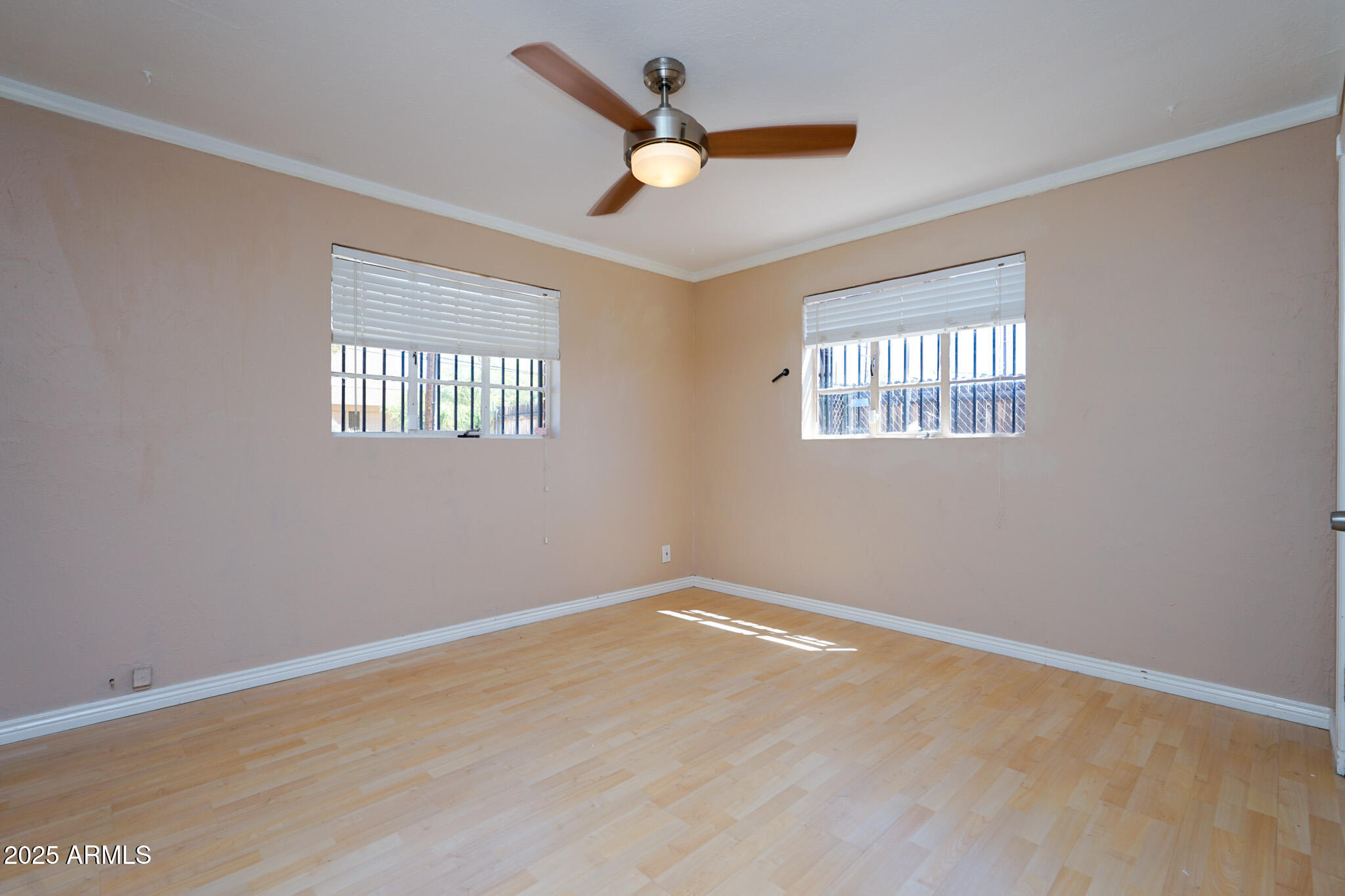 1301 North Santa Rosa Avenue Tucson, AZ 85712 - Photo 28 of 50 DSC00476