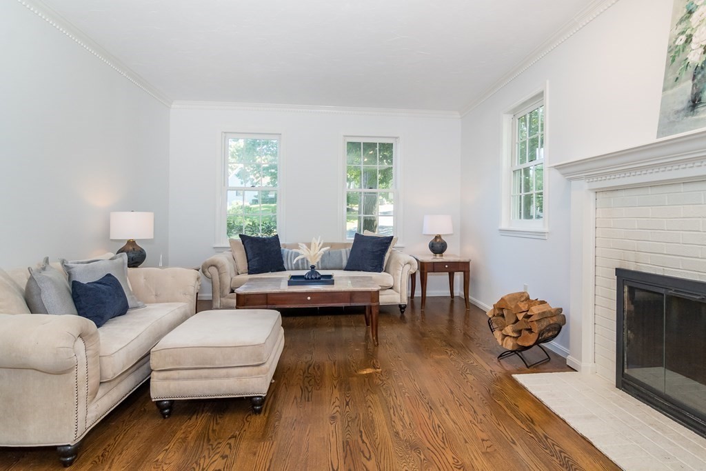 26 Arbor Circle Natick, MA 01760 - Photo 8 of 31