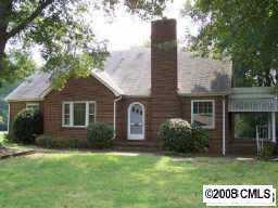 5411 Tuckaseegee Road Charlotte, NC 28208 - Photo 1 of 8 Gallery Image 1
