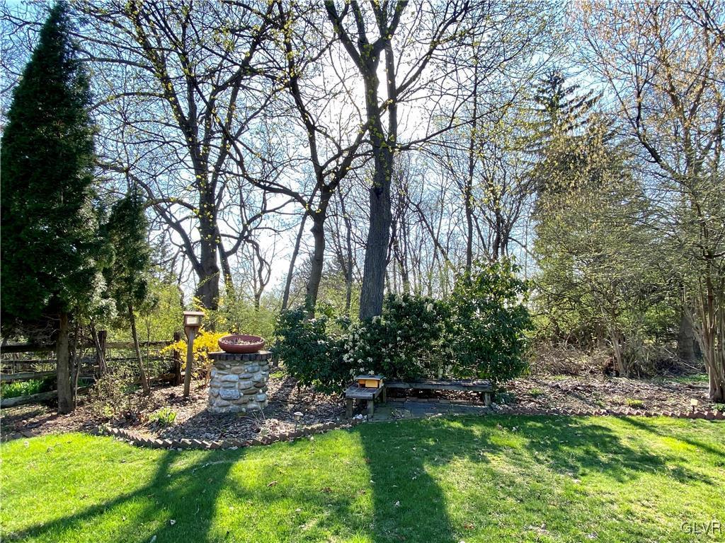3301 Glendon Road Bethlehem, PA 18017 - Photo 10 of 38 Gallery Image 10