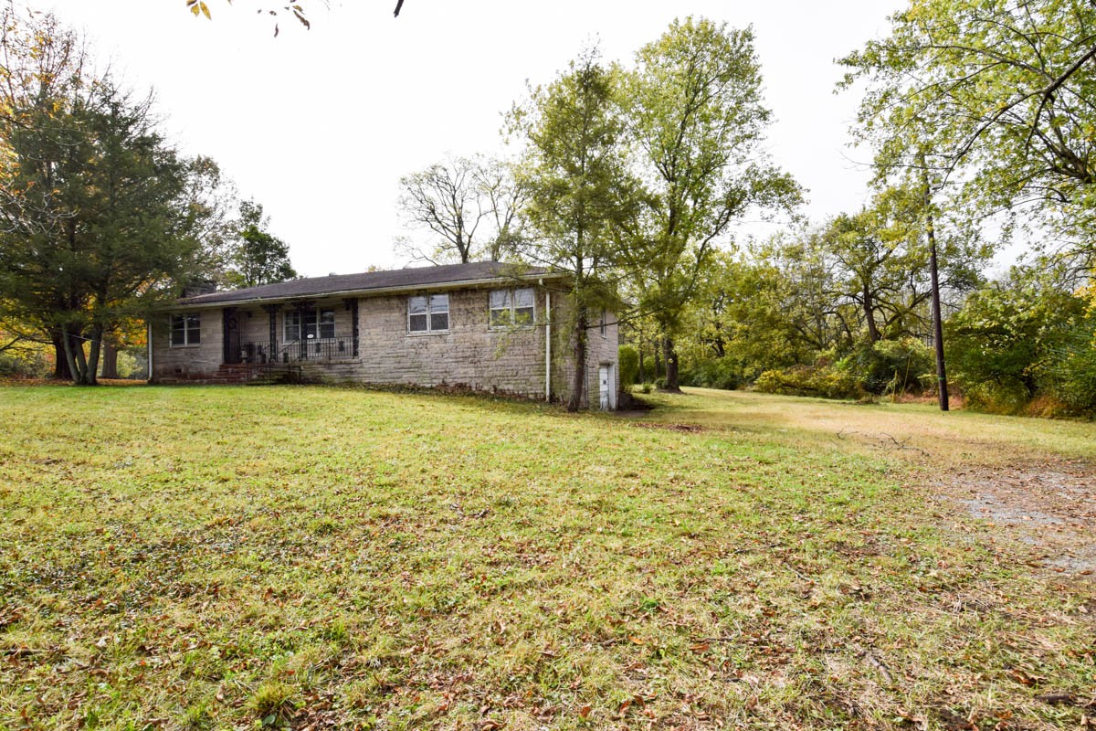 1608 Cairo Road Gallatin, TN 37066 - Photo 1 of 6 Gallery Image 1