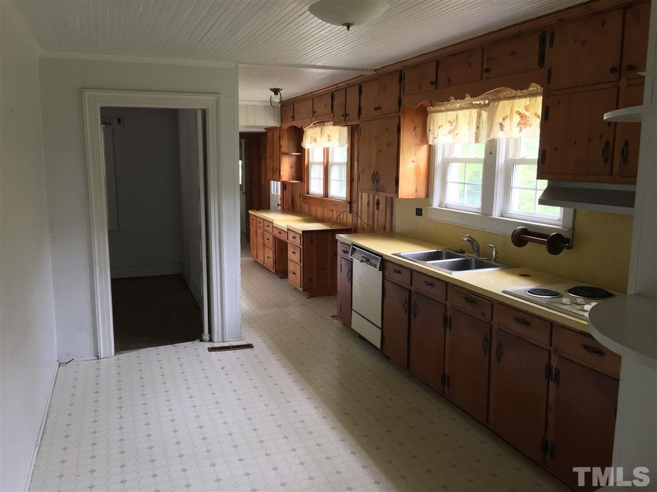1733 Gentry Ridge Road Roxboro, NC 27574 - Photo 9 of 16 Kitchen of House # 1