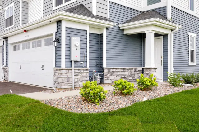 $3,575 | 184 Jean Ave Lake North, Lake Elmo, MN 55042