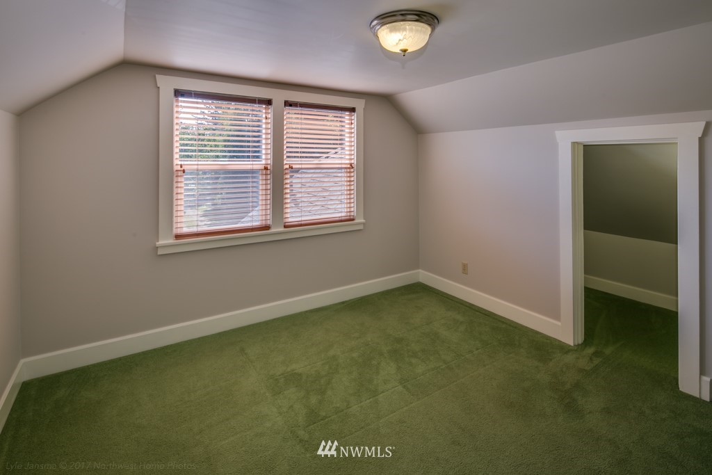 7491 Thiel Road Lynden, WA 98264 - Photo 14 of 25