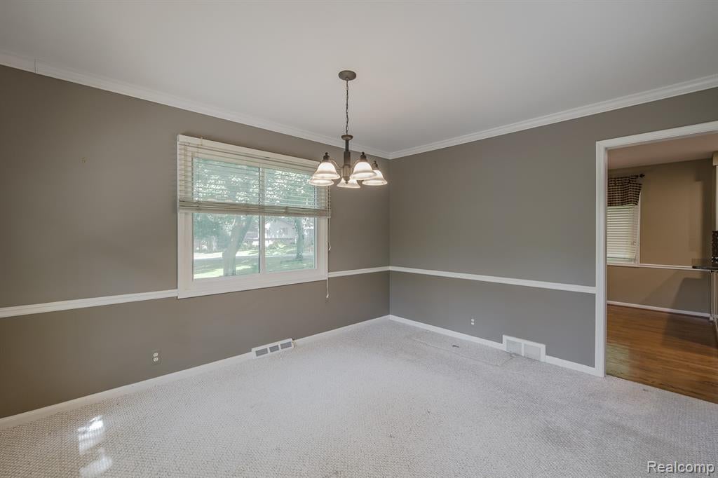 1050 Top View Road Bloomfield Hills, MI 48304 - Photo 28 of 53 Gallery Image 28
