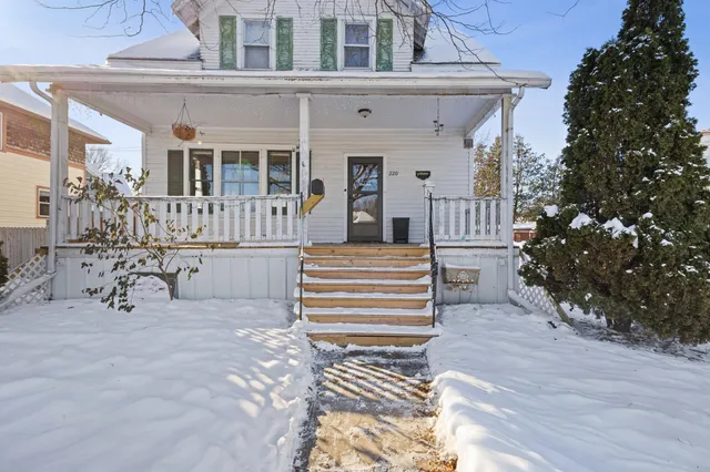 $205,000 | 220 Fond Du Lac Avenue, Fond du Lac, WI 54935
