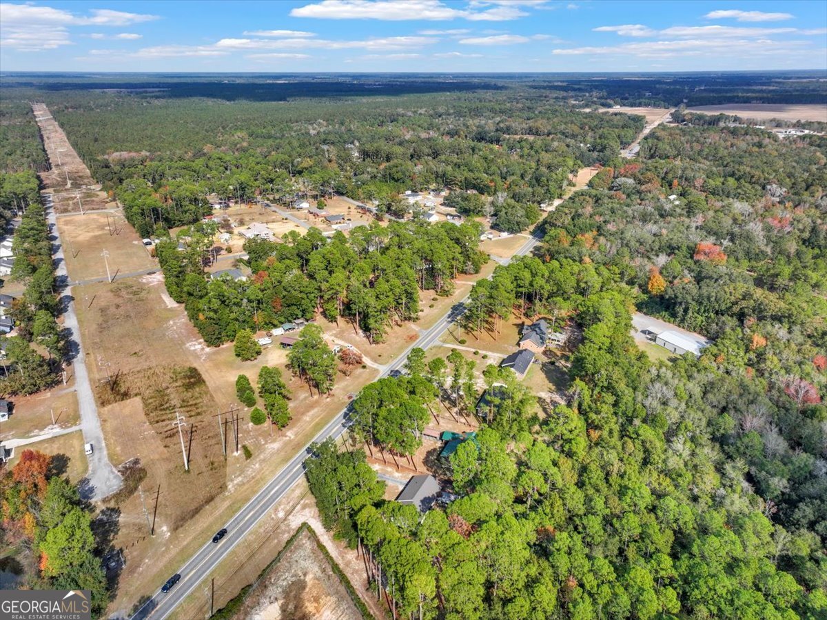 1702 Vada Road Bainbridge, GA 39817 - Photo 25 of 33 a view of city with ocean