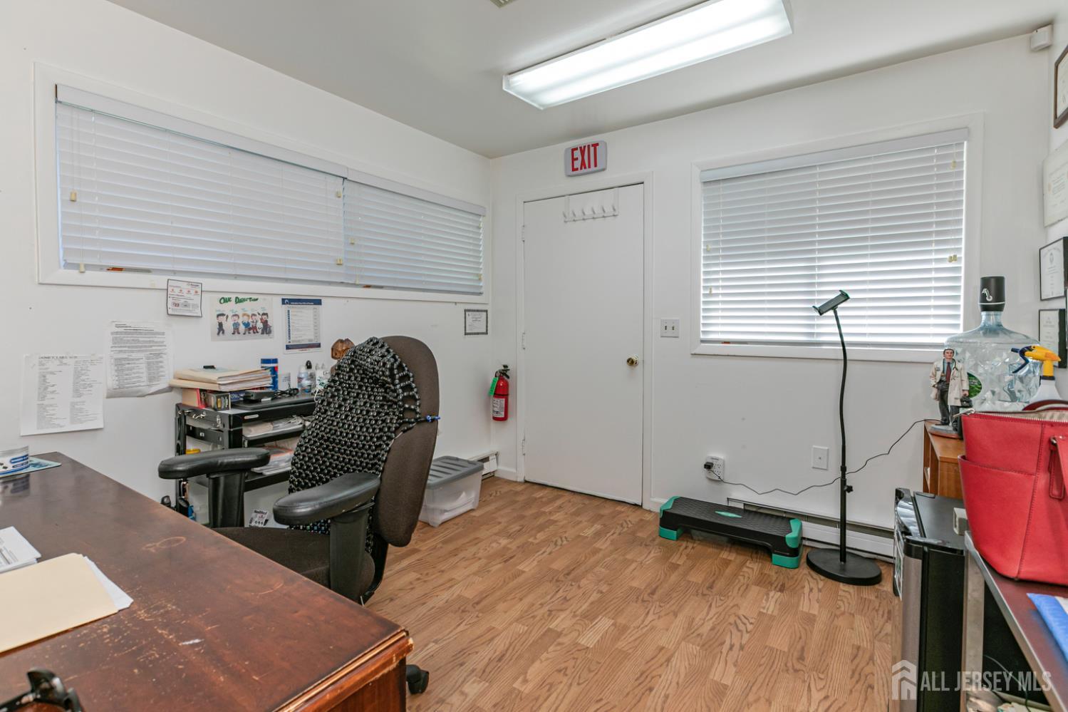 3 Stanworth Road Kendall Park, NJ 08824 - Photo 17 of 22 a workspace with furniture