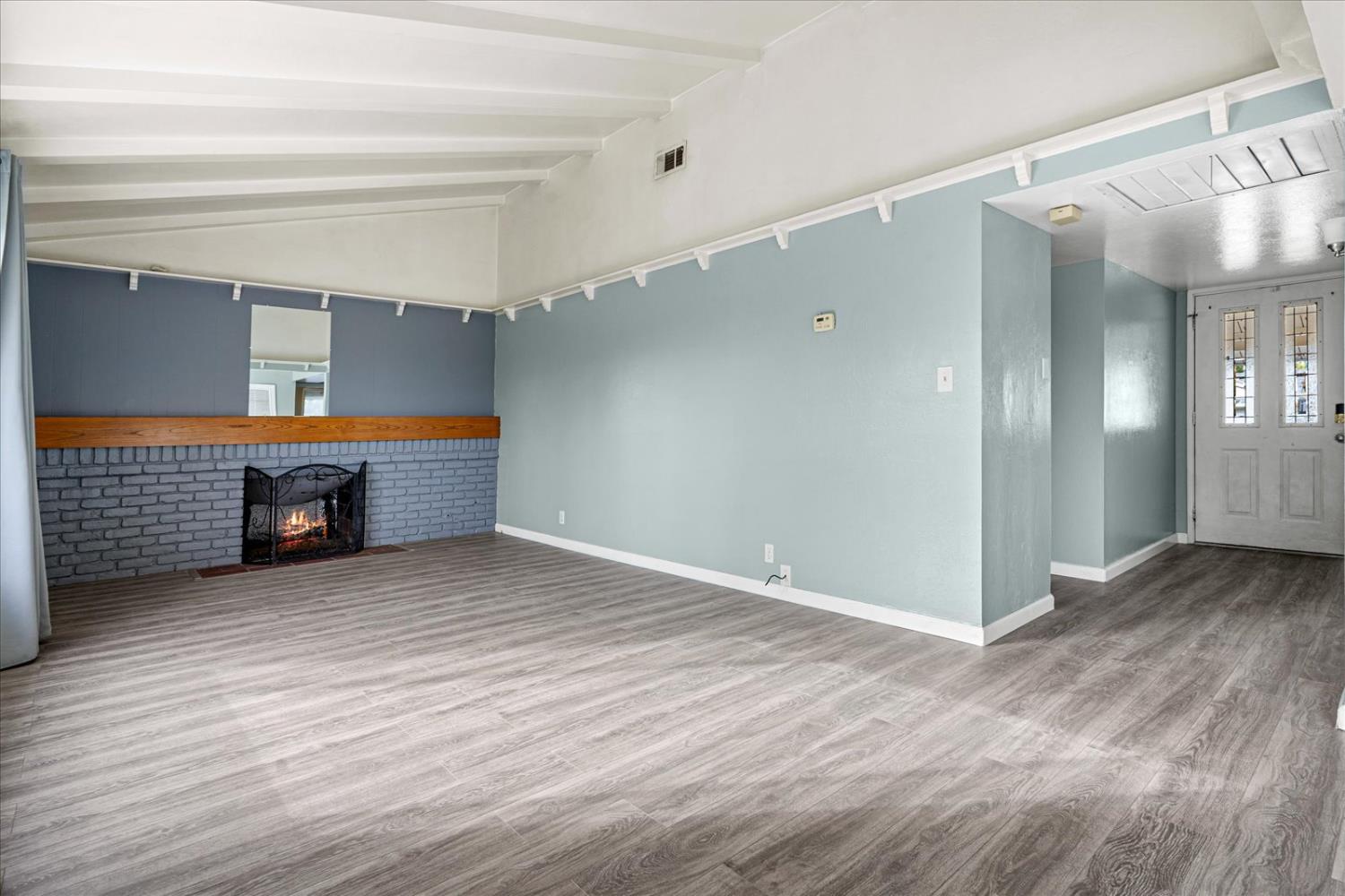 4350 Green Tree Drive Sacramento, CA 95823 - Photo 17 of 38